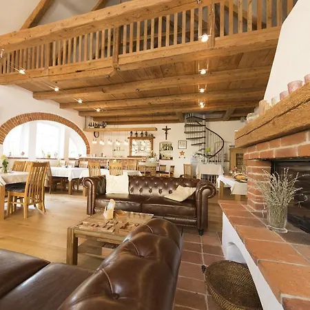 Bauernhof Zoller Farm stay *