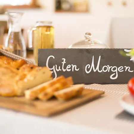 Bauernhof Zoller Farm stay Hartmannsdorf