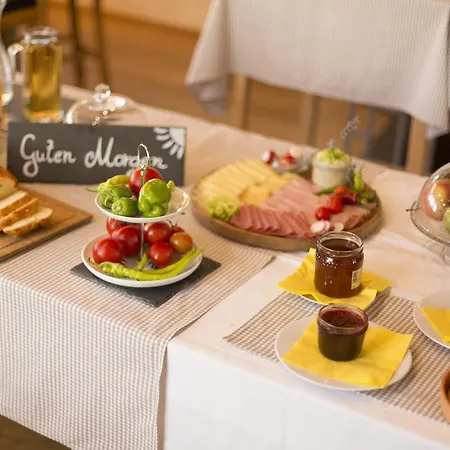 Bauernhof Zoller * Hartmannsdorf