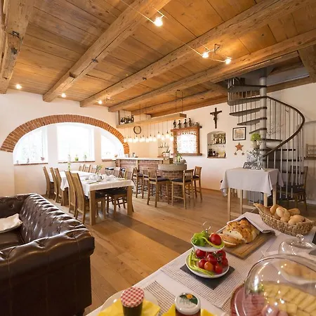 팜스테이 Bauernhof Zoller *